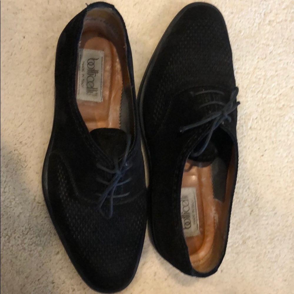 Shoes - Picture 5 of 5
